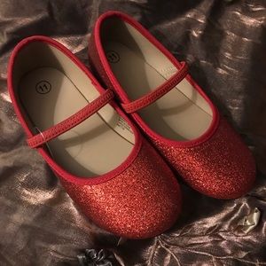Girls Sparkly Red Shoes Size 11